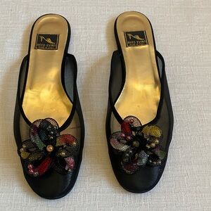 REED EVINS Made In Italy   Mesh Slip-On Mules with Multicolor Floral Appliqués